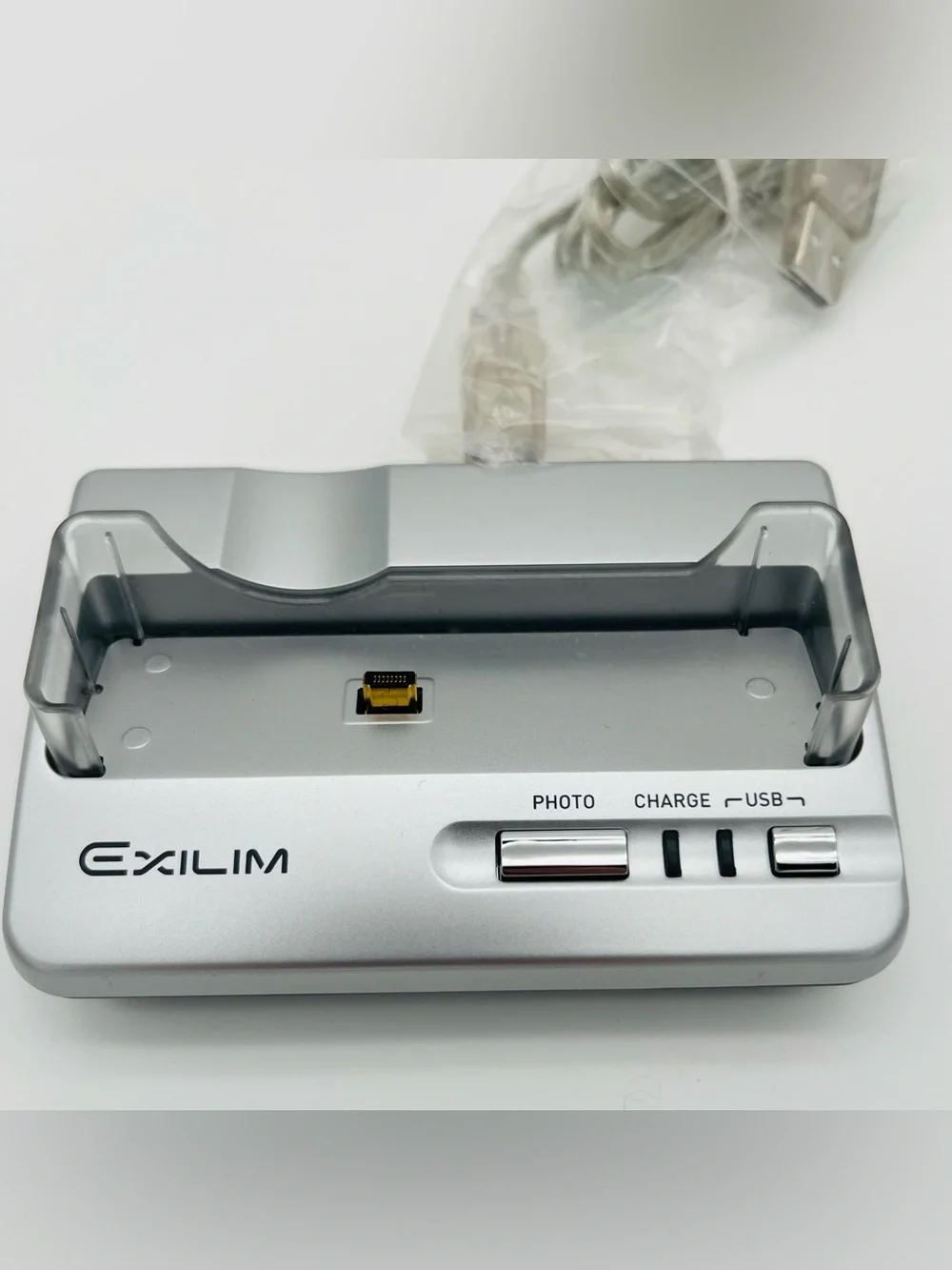 Casio USB Cradle CA-27 Digital Camera Charging Dock with Adaptor New, No Box
